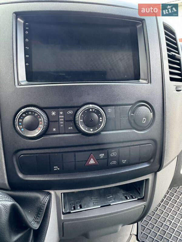 Туристический / Междугородний автобус Mercedes-Benz Sprinter 2015 в Луцке