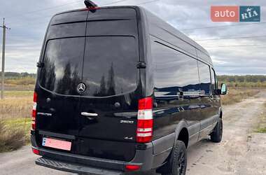 Грузопассажирский фургон Mercedes-Benz Sprinter 2016 в  фото 4 Грузопассажирский фургон Mercedes-Benz Sprinter 2016 в