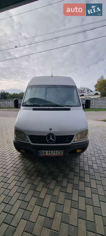 Mercedes-Benz Sprinter 2003