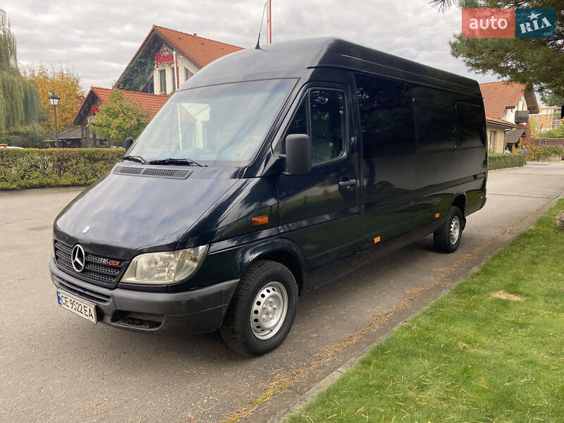 Mercedes-Benz Sprinter 2005