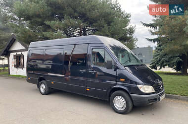 Грузовой фургон Mercedes-Benz Sprinter 2005 в 
