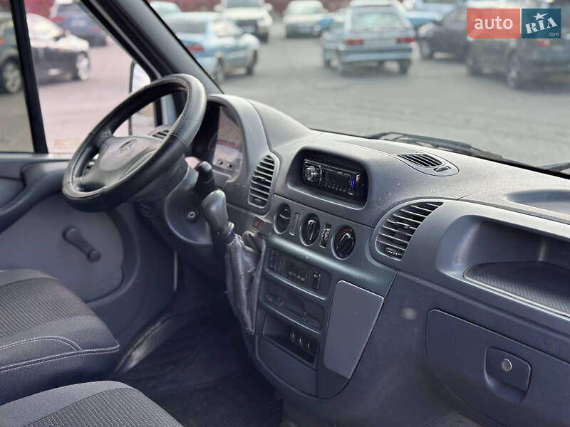 Вантажний фургон Mercedes-Benz Sprinter 2001 в Дніпрі фото 15 Вантажний фургон Mercedes-Benz Sprinter 2001 в Дніпрі