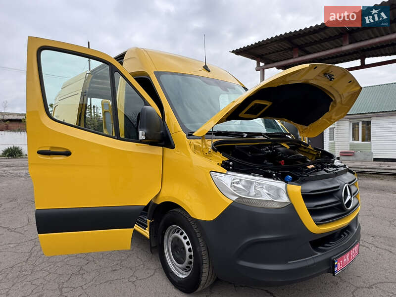 Вантажний фургон Mercedes-Benz Sprinter 2020 в Рівному фото 61 Вантажний фургон Mercedes-Benz Sprinter 2020 в Рівному