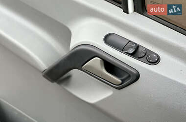 Грузовой фургон Mercedes-Benz Sprinter 2014 в  фото 25 Грузовой фургон Mercedes-Benz Sprinter 2014 в