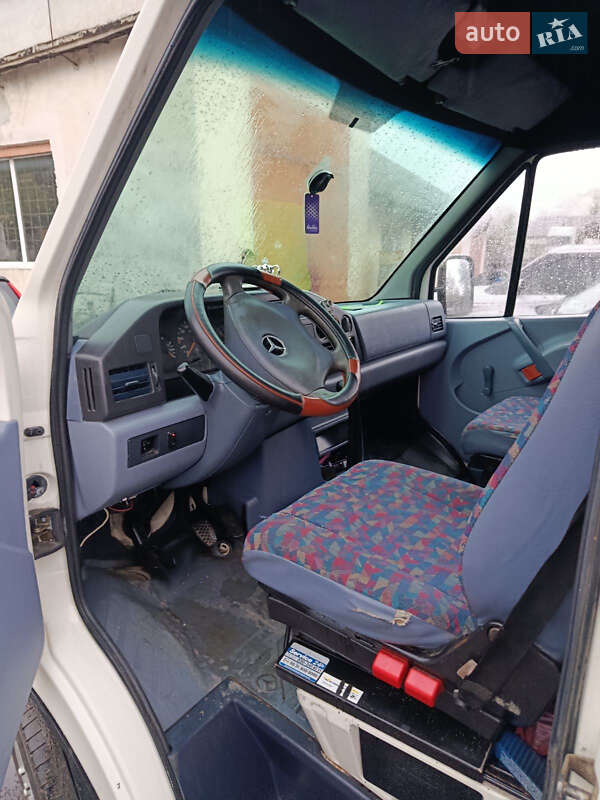 Грузовой фургон Mercedes-Benz Sprinter 1996 в Надворной фото 6 Грузовой фургон Mercedes-Benz Sprinter 1996 в Надворной