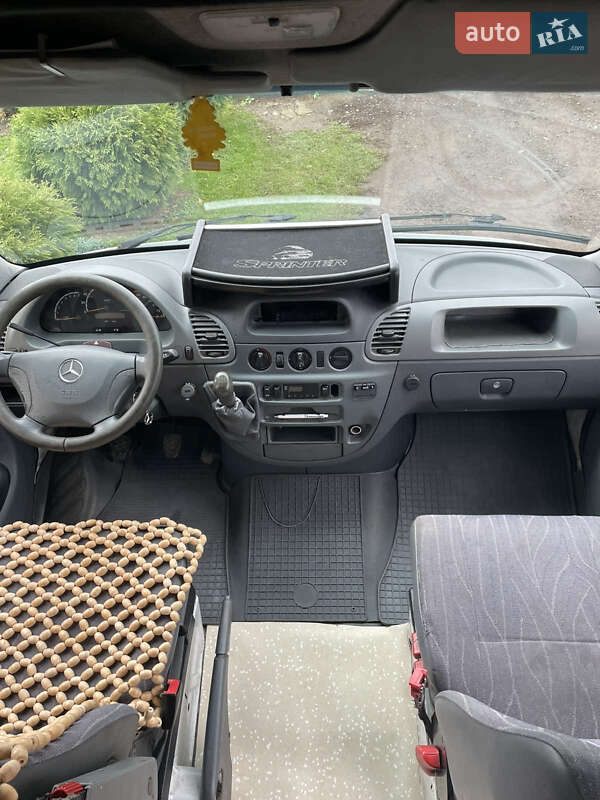 Мікроавтобус Mercedes-Benz Sprinter 2002 в Болехові фото 9 Мікроавтобус Mercedes-Benz Sprinter 2002 в Болехові