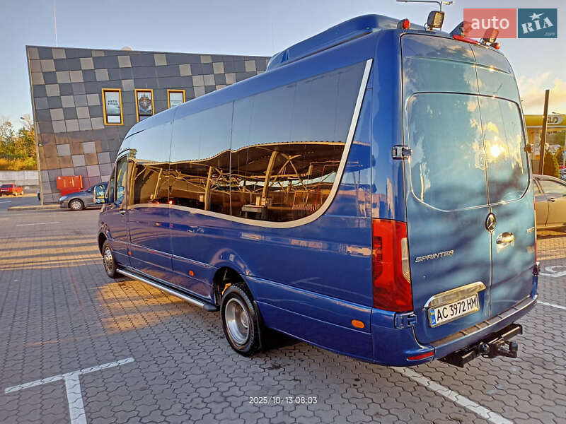 Туристический / Междугородний автобус Mercedes-Benz Sprinter 2019 в Киеве