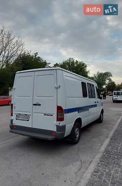Микроавтобус Mercedes-Benz Sprinter 2005 в  фото 4 Микроавтобус Mercedes-Benz Sprinter 2005 в