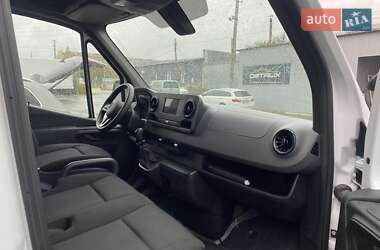 Грузовой фургон Mercedes-Benz Sprinter 2021 в 