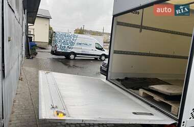 Грузовой фургон Mercedes-Benz Sprinter 2021 в 