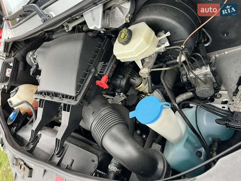 Вантажний фургон Mercedes-Benz Sprinter 2016 в Рожище фото 27 Вантажний фургон Mercedes-Benz Sprinter 2016 в Рожище