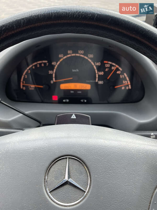 Грузопассажирский фургон Mercedes-Benz Sprinter 2005 в Львове фото 10 Грузопассажирский фургон Mercedes-Benz Sprinter 2005 в Львове