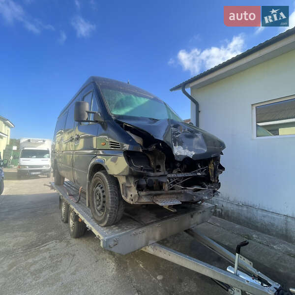 Вантажопасажирський фургон Mercedes-Benz Sprinter 2001 в Горохові фото 4 Вантажопасажирський фургон Mercedes-Benz Sprinter 2001 в Горохові