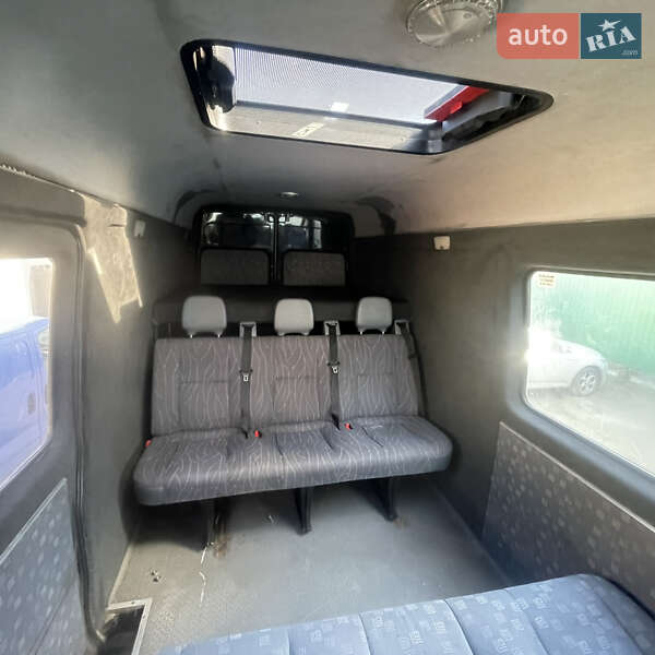 Вантажопасажирський фургон Mercedes-Benz Sprinter 2001 в Горохові фото 8 Вантажопасажирський фургон Mercedes-Benz Sprinter 2001 в Горохові