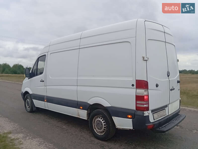 Грузовой фургон Mercedes-Benz Sprinter 2006 в Сарнах
