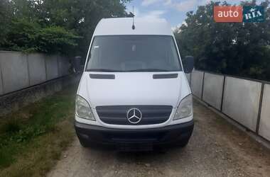 Вантажний фургон Mercedes-Benz Sprinter 2012 в  фото 3 Вантажний фургон Mercedes-Benz Sprinter 2012 в