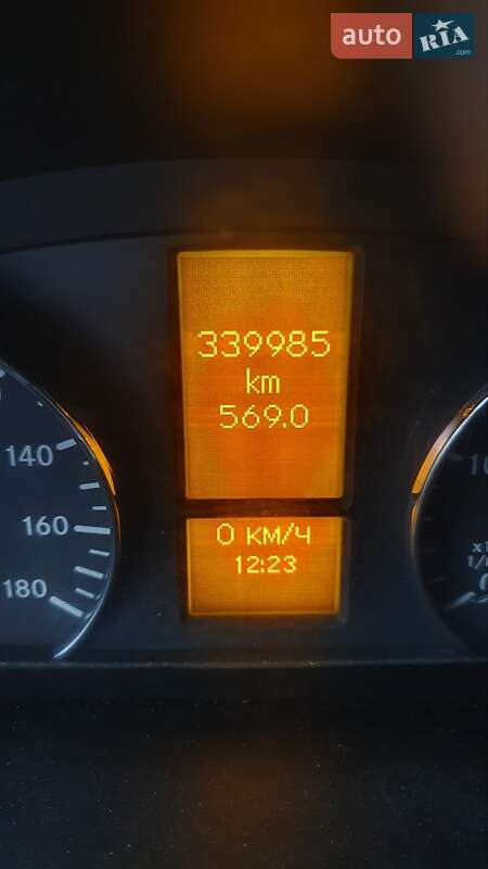 Микроавтобус грузовой (до 3,5т) Mercedes-Benz Sprinter 2013 в Днепре фото 16 Микроавтобус грузовой (до 3,5т) Mercedes-Benz Sprinter 2013 в Днепре