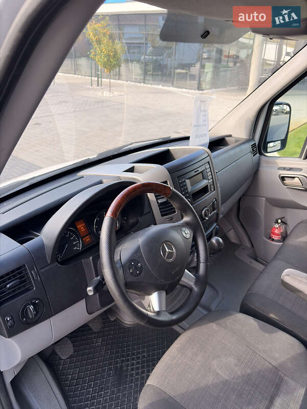 Микроавтобус грузовой (до 3,5т) Mercedes-Benz Sprinter 2016 в Тячеве фото 17 Микроавтобус грузовой (до 3,5т) Mercedes-Benz Sprinter 2016 в Тячеве