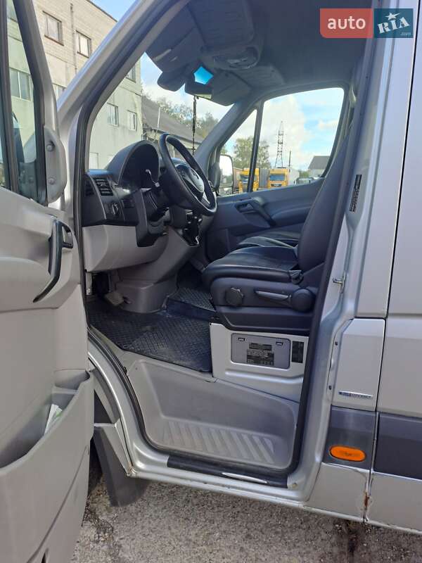Микроавтобус Mercedes-Benz Sprinter 2014 в Львове фото 11 Микроавтобус Mercedes-Benz Sprinter 2014 в Львове