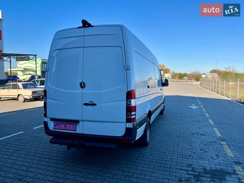 Вантажний фургон Mercedes-Benz Sprinter 2016 в Нововолинську