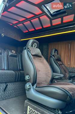 Мікроавтобус Mercedes-Benz Sprinter 2020 в 
