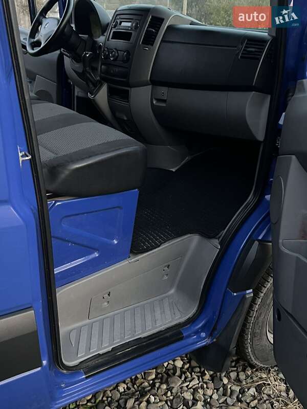 Евакуатор Mercedes-Benz Sprinter 2011 в Косові