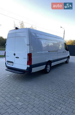 Грузовой фургон Mercedes-Benz Sprinter 2020 в 