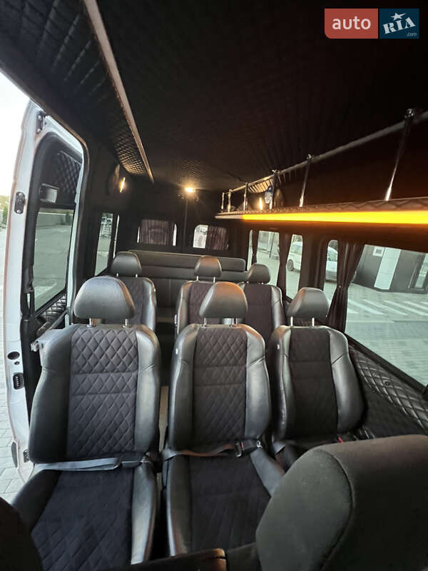 Микроавтобус Mercedes-Benz Sprinter 2019 в Хусте фото 79 Микроавтобус Mercedes-Benz Sprinter 2019 в Хусте
