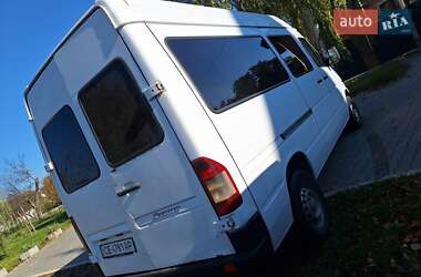 Микроавтобус Mercedes-Benz Sprinter 2005 в  фото 5 Микроавтобус Mercedes-Benz Sprinter 2005 в
