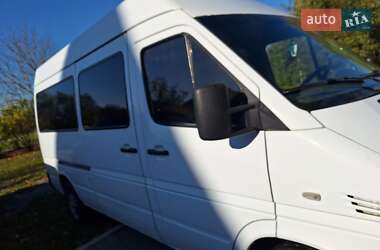 Микроавтобус Mercedes-Benz Sprinter 2005 в  фото 15 Микроавтобус Mercedes-Benz Sprinter 2005 в