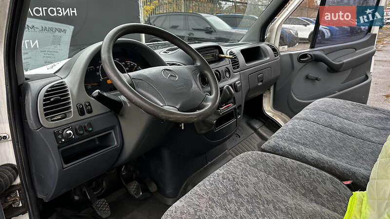 Вантажопасажирський фургон Mercedes-Benz Sprinter 2002 в Харкові фото 8 Вантажопасажирський фургон Mercedes-Benz Sprinter 2002 в Харкові