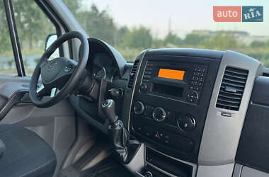 Вантажний фургон Mercedes-Benz Sprinter 2014 в  фото 3 Вантажний фургон Mercedes-Benz Sprinter 2014 в