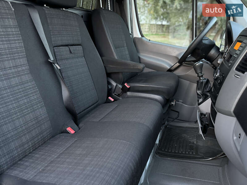 Вантажний фургон Mercedes-Benz Sprinter 2014 в Луцьку фото 17 Вантажний фургон Mercedes-Benz Sprinter 2014 в Луцьку