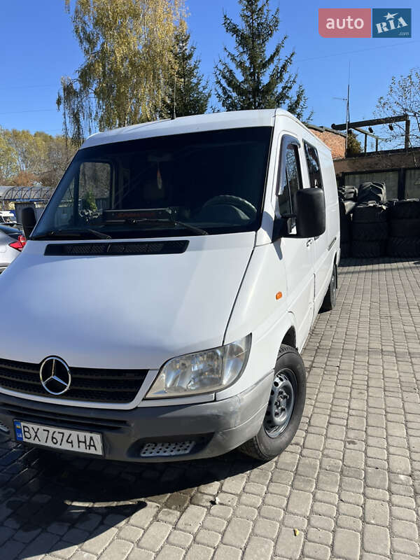 Микроавтобус Mercedes-Benz Sprinter 2006 в Хмельницком фото 2 Микроавтобус Mercedes-Benz Sprinter 2006 в Хмельницком
