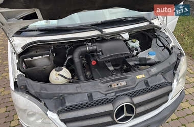 Вантажний фургон Mercedes-Benz Sprinter 2013 в 