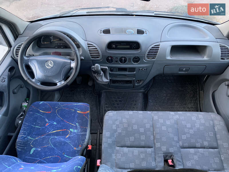 Грузопассажирский фургон Mercedes-Benz Sprinter 2006 в Измаиле