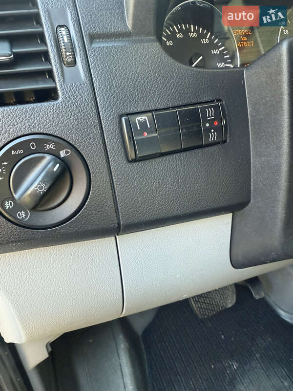 Грузовой фургон Mercedes-Benz Sprinter 2014 в Ровно фото 17 Грузовой фургон Mercedes-Benz Sprinter 2014 в Ровно