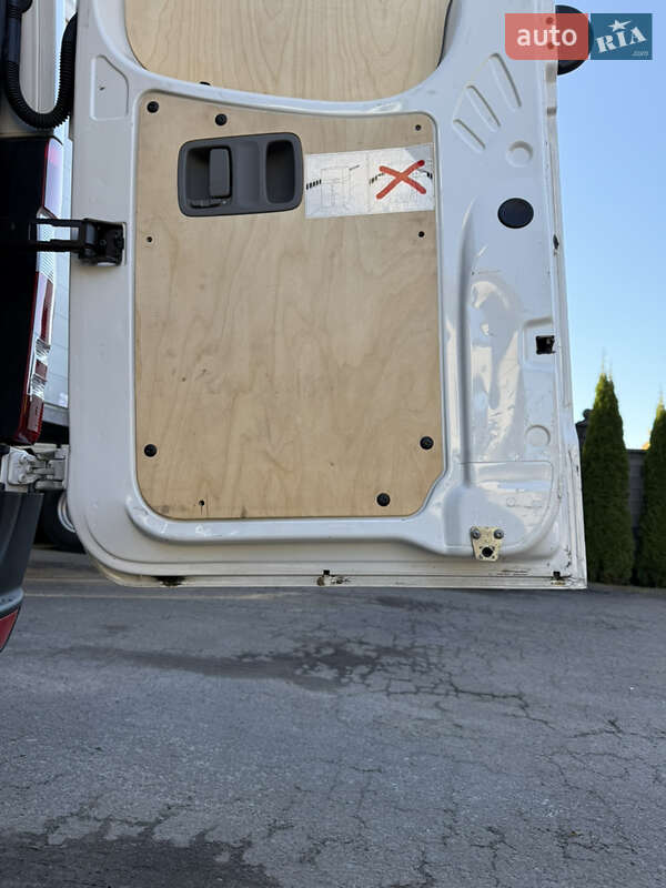 Грузовой фургон Mercedes-Benz Sprinter 2014 в Ровно фото 27 Грузовой фургон Mercedes-Benz Sprinter 2014 в Ровно