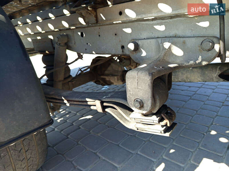 Эвакуатор Mercedes-Benz Sprinter 2011 в Львове фото 11 Эвакуатор Mercedes-Benz Sprinter 2011 в Львове