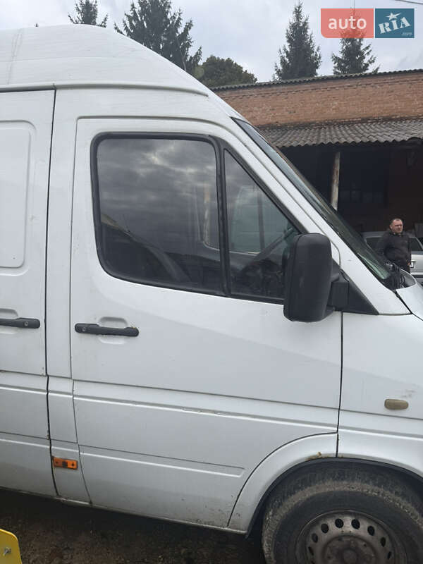 Вантажний фургон Mercedes-Benz Sprinter 1999 в Вінниці