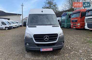 Грузовой фургон Mercedes-Benz Sprinter 2019 в  фото 4 Грузовой фургон Mercedes-Benz Sprinter 2019 в