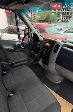 Вантажний фургон Mercedes-Benz Sprinter 2015 в 