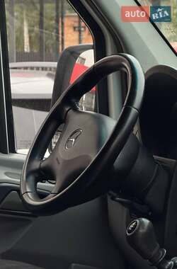 Вантажний фургон Mercedes-Benz Sprinter 2015 в 