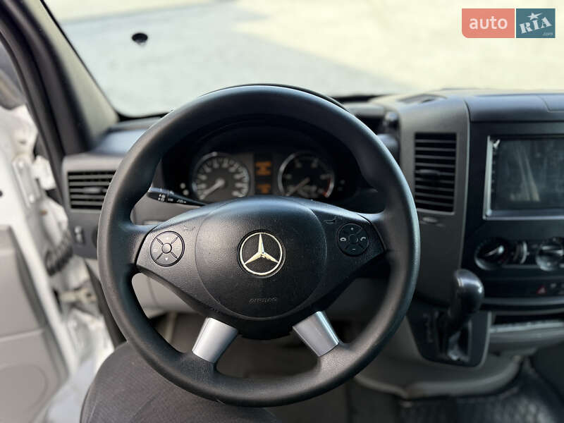 Платформа Mercedes-Benz Sprinter 2015 в Чернівцях фото 94 Платформа Mercedes-Benz Sprinter 2015 в Чернівцях