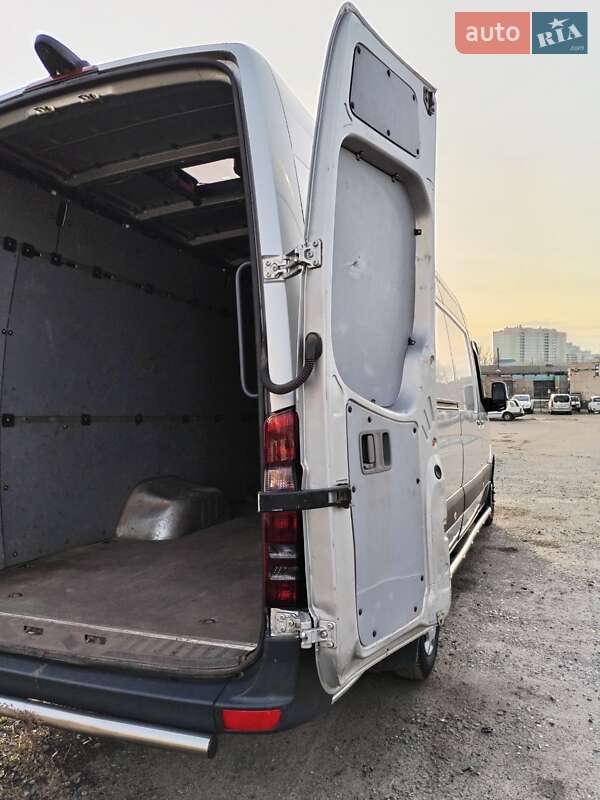 Вантажний фургон Mercedes-Benz Sprinter 2015 в Одесі фото 14 Вантажний фургон Mercedes-Benz Sprinter 2015 в Одесі