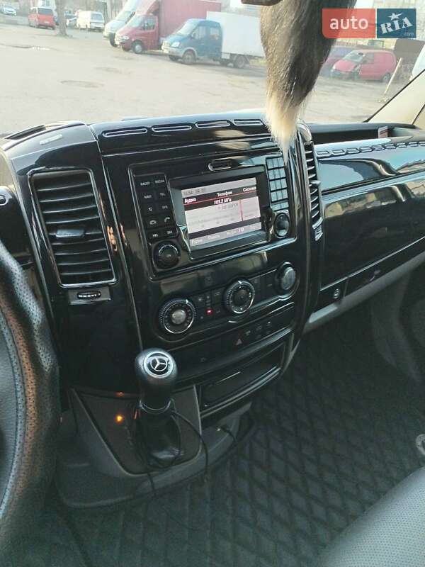 Вантажний фургон Mercedes-Benz Sprinter 2015 в Одесі фото 25 Вантажний фургон Mercedes-Benz Sprinter 2015 в Одесі