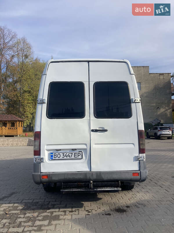 Грузопассажирский фургон Mercedes-Benz Sprinter 2001 в Черновцах фото 5 Грузопассажирский фургон Mercedes-Benz Sprinter 2001 в Черновцах