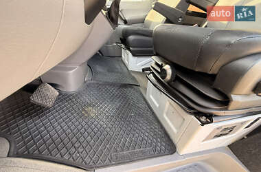 Мікроавтобус Mercedes-Benz Sprinter 2013 в  фото 18 Мікроавтобус Mercedes-Benz Sprinter 2013 в