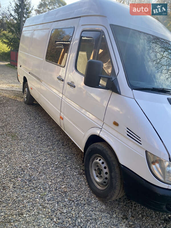 Мікроавтобус Mercedes-Benz Sprinter 2000 в Снятині фото 2 Мікроавтобус Mercedes-Benz Sprinter 2000 в Снятині