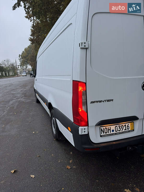 Грузовой фургон Mercedes-Benz Sprinter 2021 в Виннице